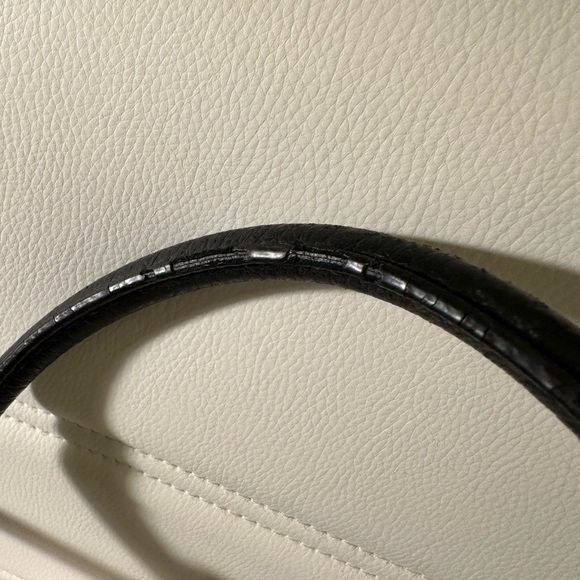 KATE SPADE PEBBLED LEATHER TOTE - Picture 3 of 6